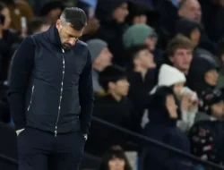 Ruud van Nistelrooy Resmi Tinggalkan Leicester City Setelah Gagal Menghindari Degradasi